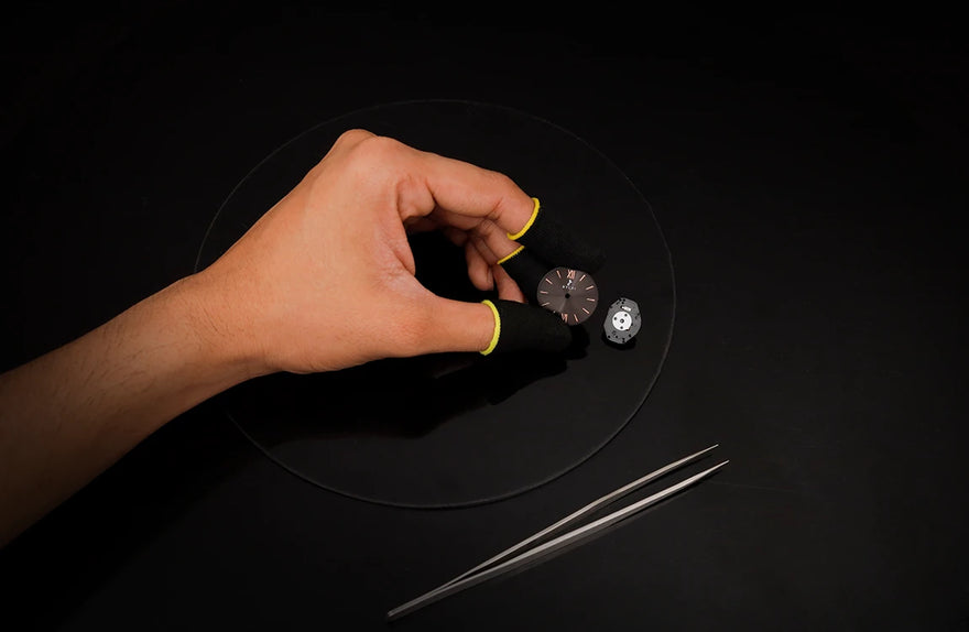 Sylvi Dazzle All Black Steel watch dial, designed for sleek elegance and clear time reading.