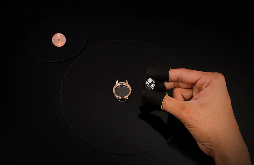 Sylvi Dazzle Mocha Rose Leather watch movement, ensuring reliable performance with elegance.