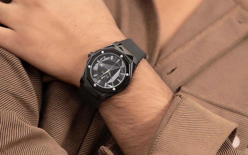 Sylvi Imperial Black Color Latest Analog Watch for Men