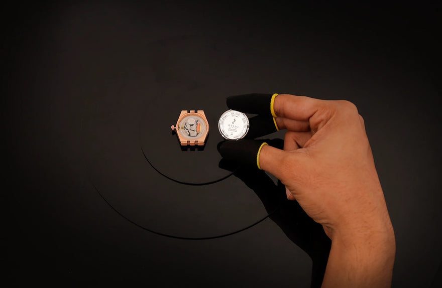 Sylvi Sia all-rose gold steel women's watch – manufacturing caseback close-up