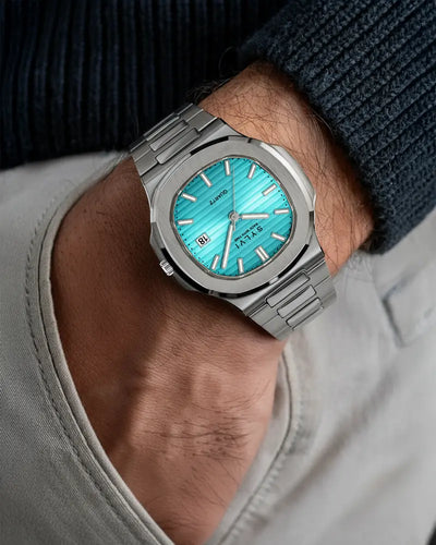 Urbane Tiffany Blue