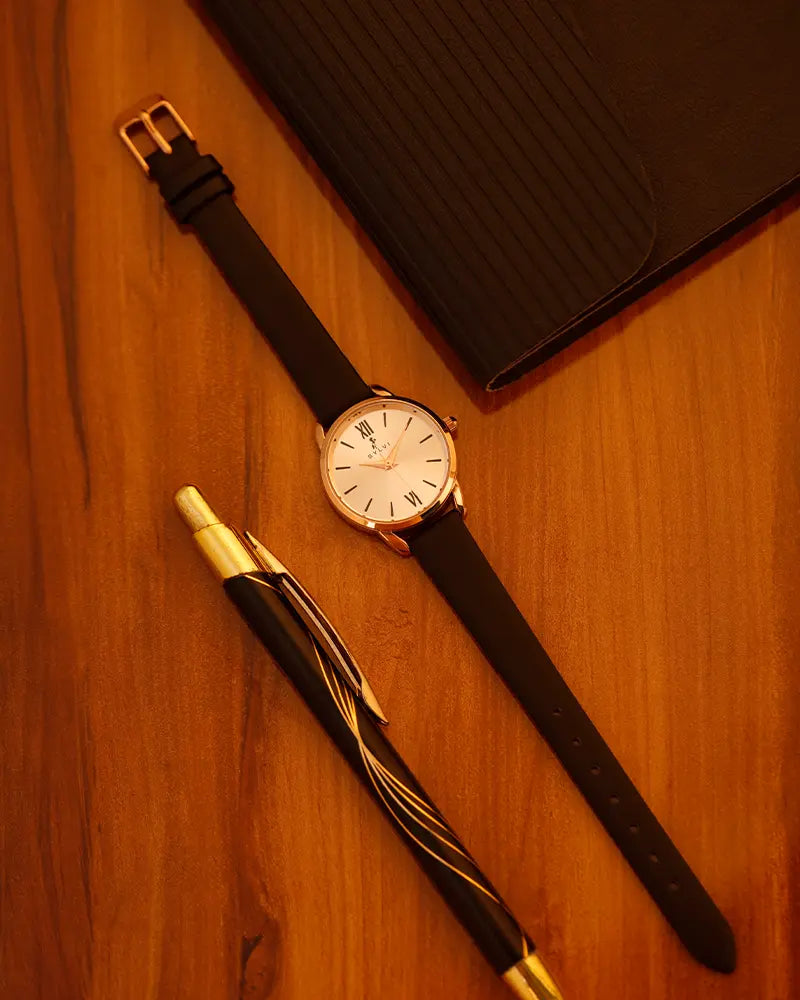 Dazzle White Rose Black Leather