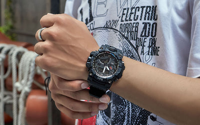 Sylvi ProTimer Z Black Sports Watch Model Image